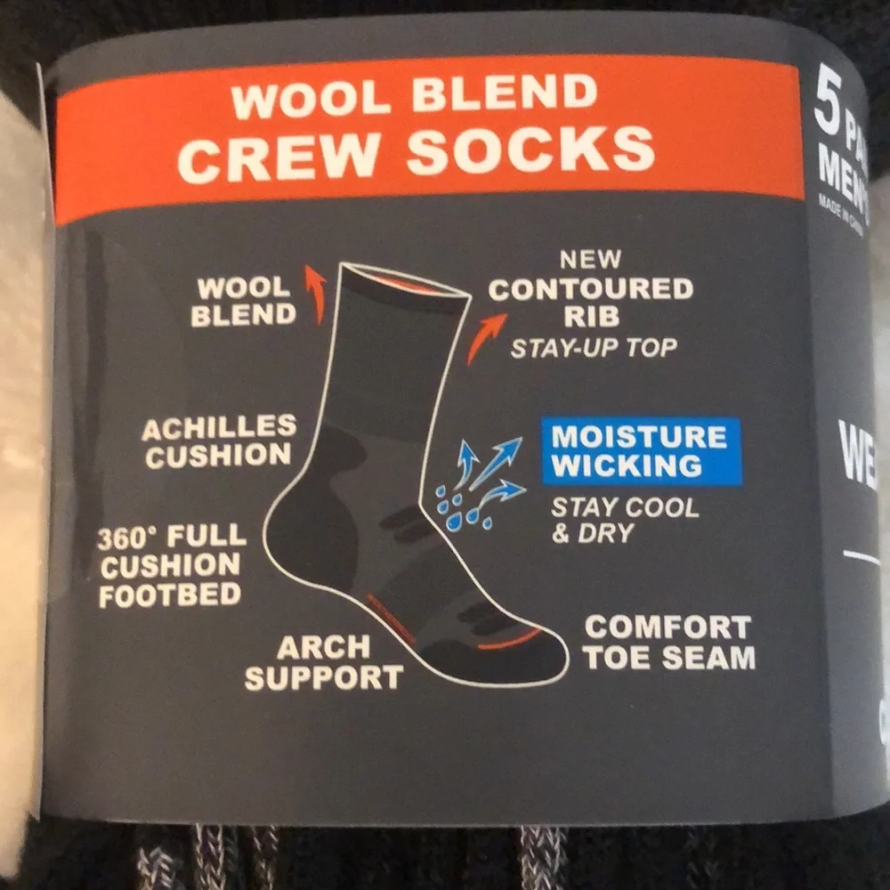 WEATHERPROOF VINTAGE  OUTDOOR CREW SOCKS